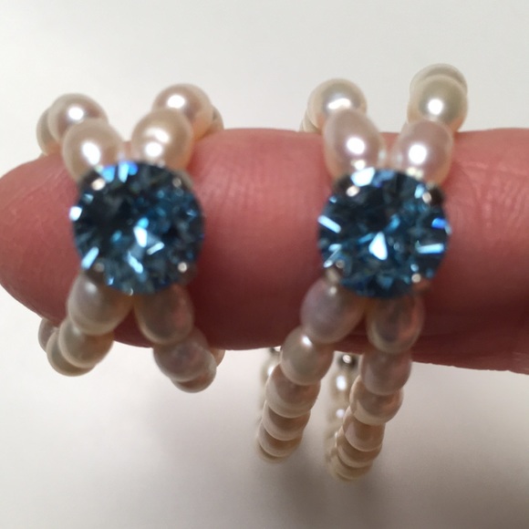River Pearl set bracelet and ring with Swarovski blue crystals. - Picture 2 of 5